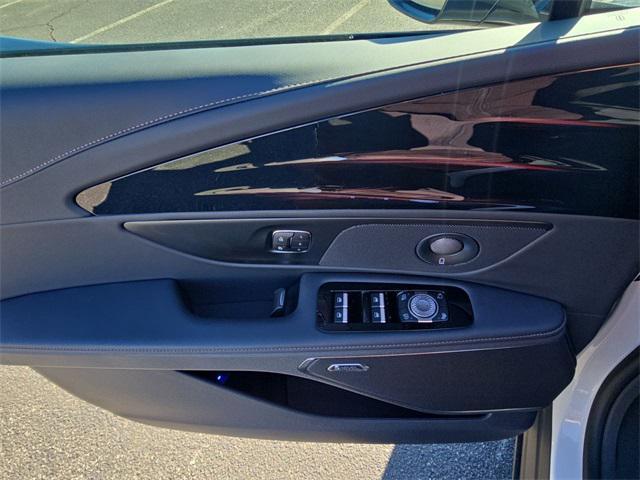 used 2025 Lincoln Nautilus car, priced at $57,888