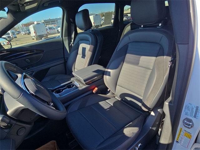 used 2025 Lincoln Nautilus car, priced at $57,888