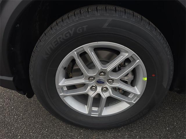 new 2026 Ford Explorer car, priced at $40,995