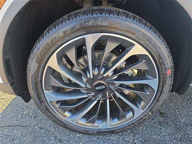 new 2026 Lincoln Aviator car, priced at $66,248