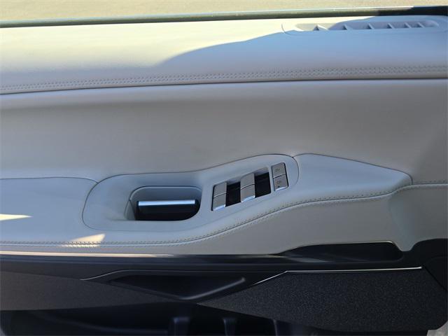 new 2026 Lincoln Navigator car, priced at $106,335