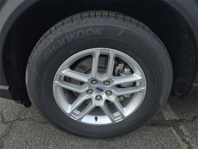 new 2025 Ford Explorer car, priced at $34,995