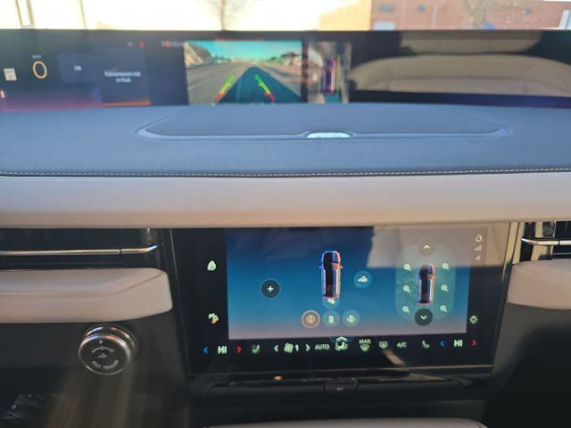 new 2026 Lincoln Navigator car, priced at $109,335