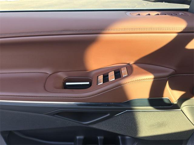 new 2026 Lincoln Navigator car, priced at $110,580