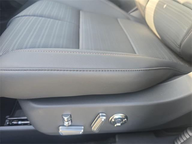 new 2026 Lincoln Nautilus car, priced at $71,295