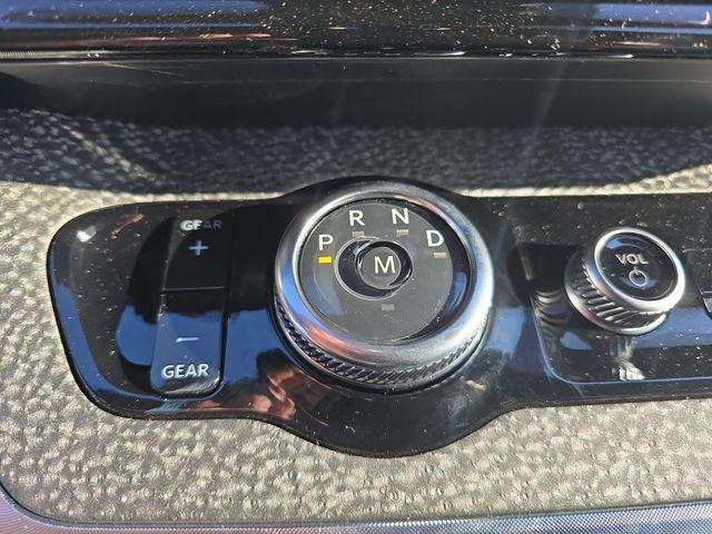 new 2025 Ford Expedition car, priced at $78,999