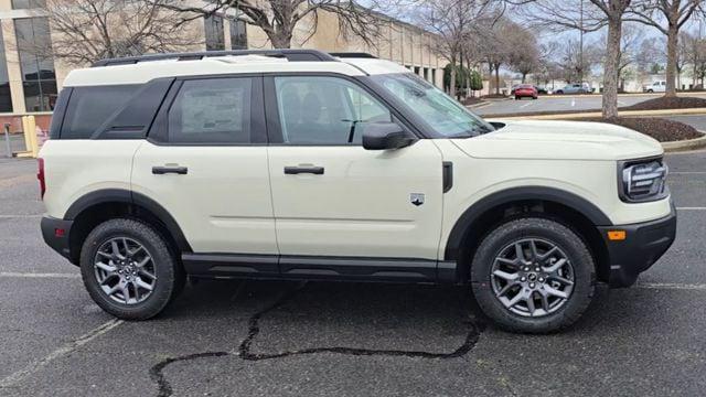 new 2025 Ford Bronco Sport car, priced at $31,187