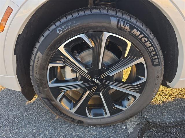 new 2026 Lincoln Nautilus car, priced at $60,502