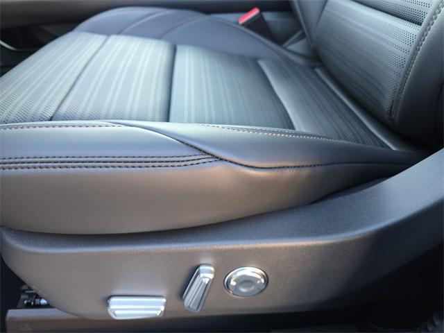 new 2026 Lincoln Nautilus car, priced at $60,502