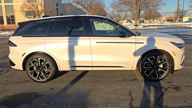 new 2026 Lincoln Nautilus car, priced at $60,502