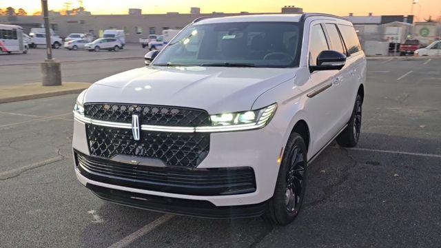 new 2026 Lincoln Navigator car, priced at $108,095