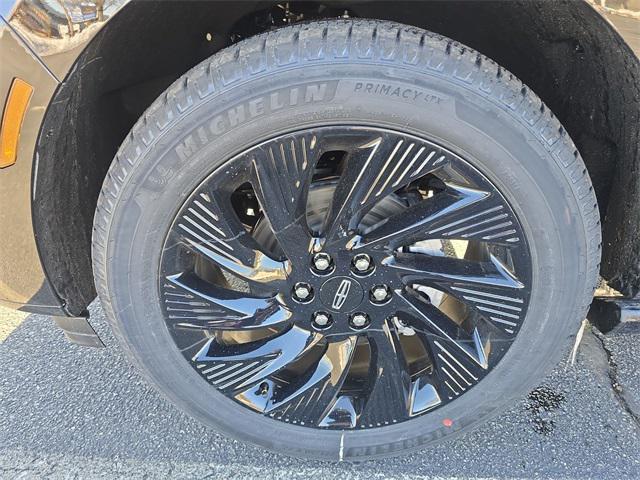 new 2026 Lincoln Navigator car, priced at $110,335