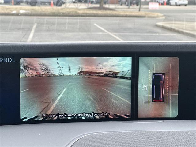 used 2025 Lincoln Nautilus car, priced at $49,888