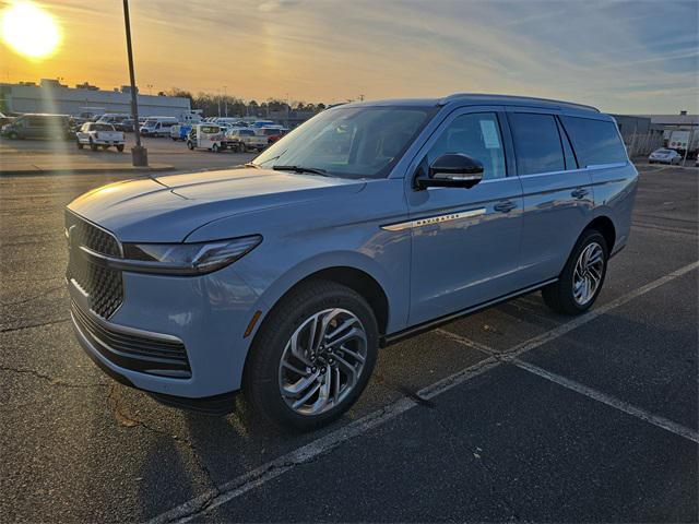 new 2025 Lincoln Navigator car, priced at $97,995