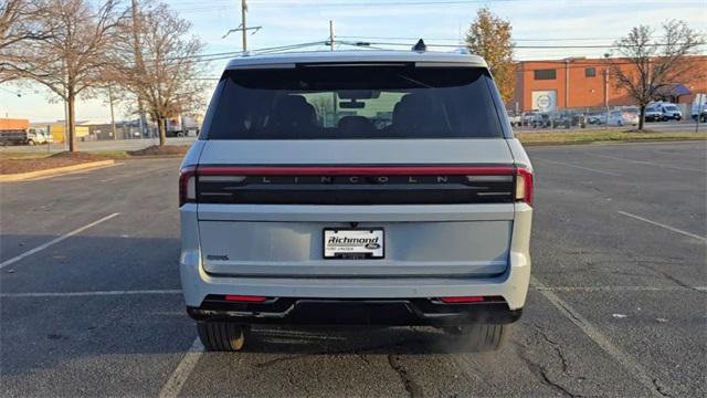 new 2025 Lincoln Navigator car, priced at $97,995