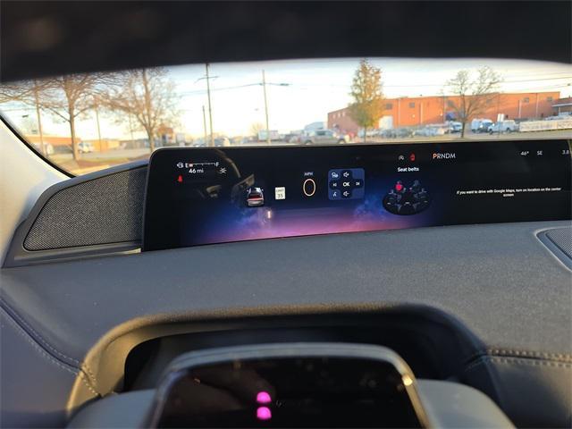 new 2025 Lincoln Navigator car, priced at $97,995