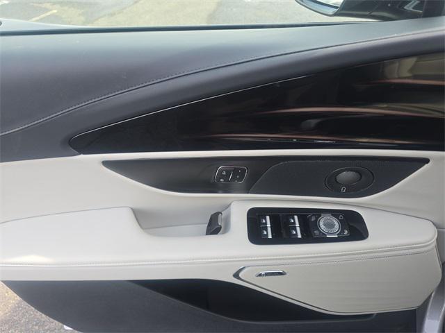 new 2026 Lincoln Nautilus car, priced at $55,570