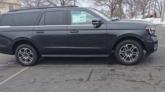 new 2025 Ford Expedition Max car, priced at $71,099