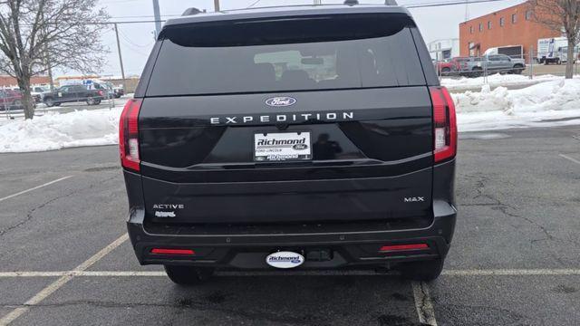 new 2025 Ford Expedition Max car, priced at $71,099