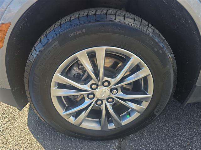 used 2021 Cadillac XT5 car, priced at $30,988