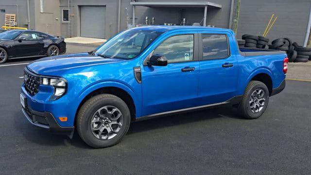 new 2025 Ford Maverick car, priced at $33,139