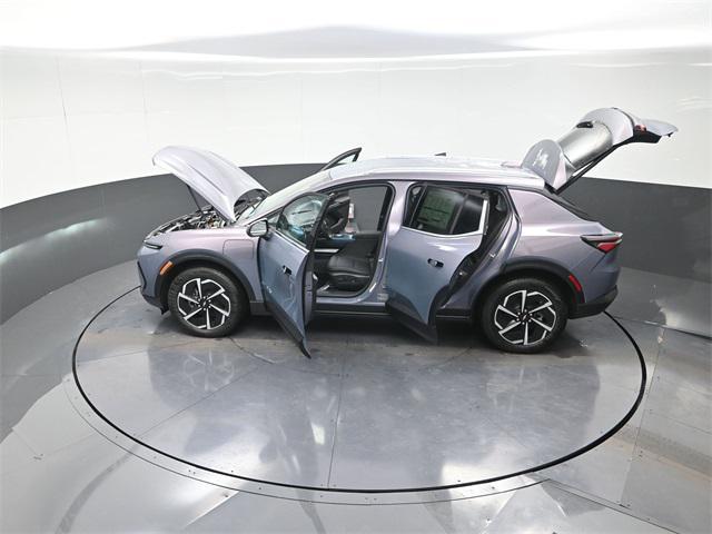 new 2026 Chevrolet Equinox EV car, priced at $35,528