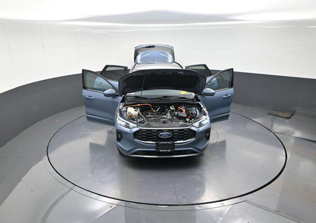 used 2023 Ford Escape car, priced at $24,955