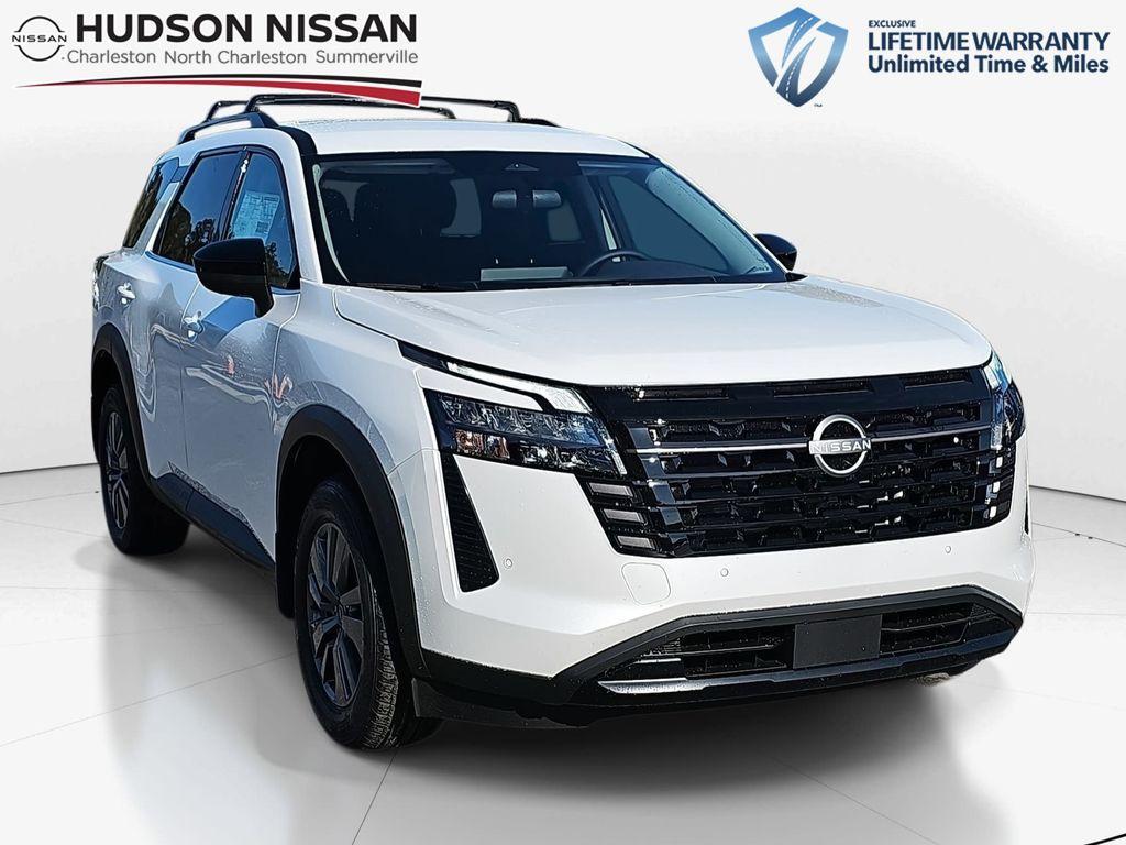 new 2026 Nissan Pathfinder car, priced at $38,088