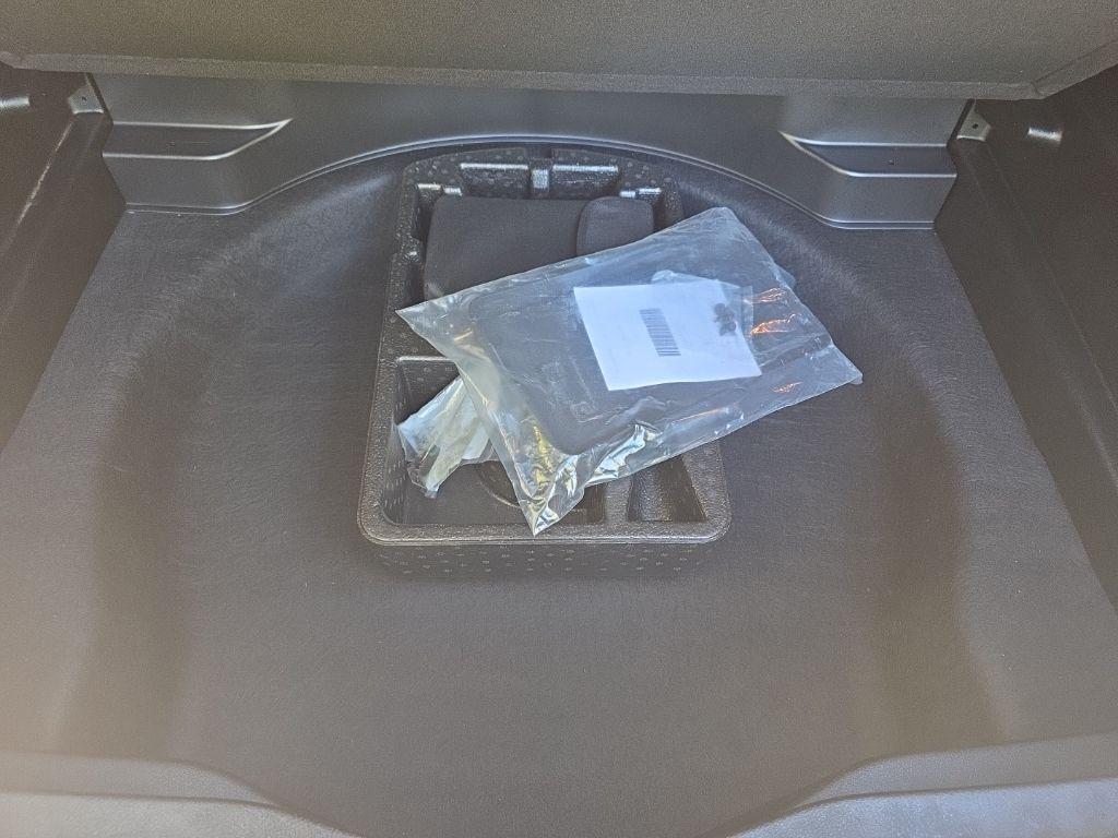 used 2023 Jeep Cherokee car, priced at $18,971