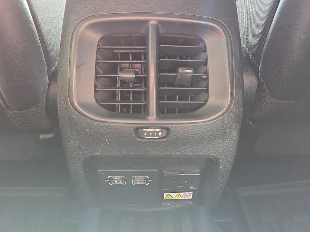 used 2023 Jeep Cherokee car, priced at $18,971