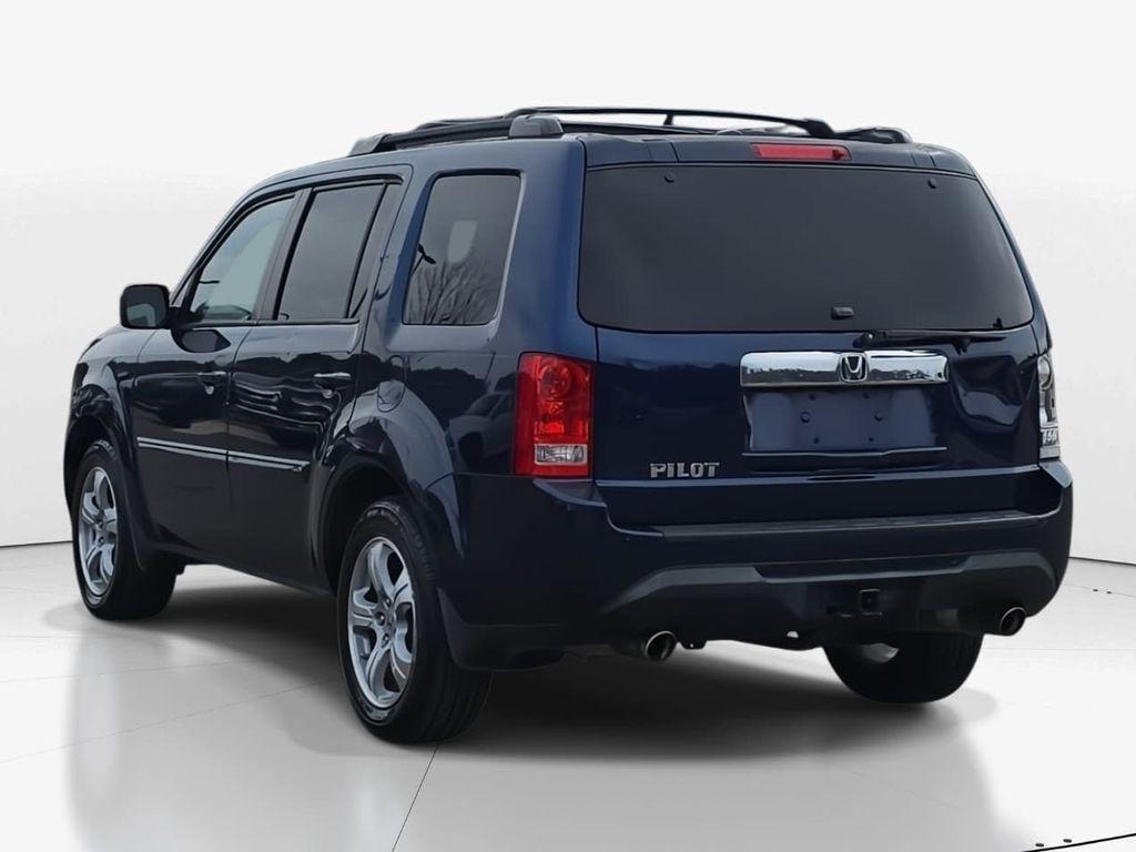 used 2015 Honda Pilot car, priced at $6,500
