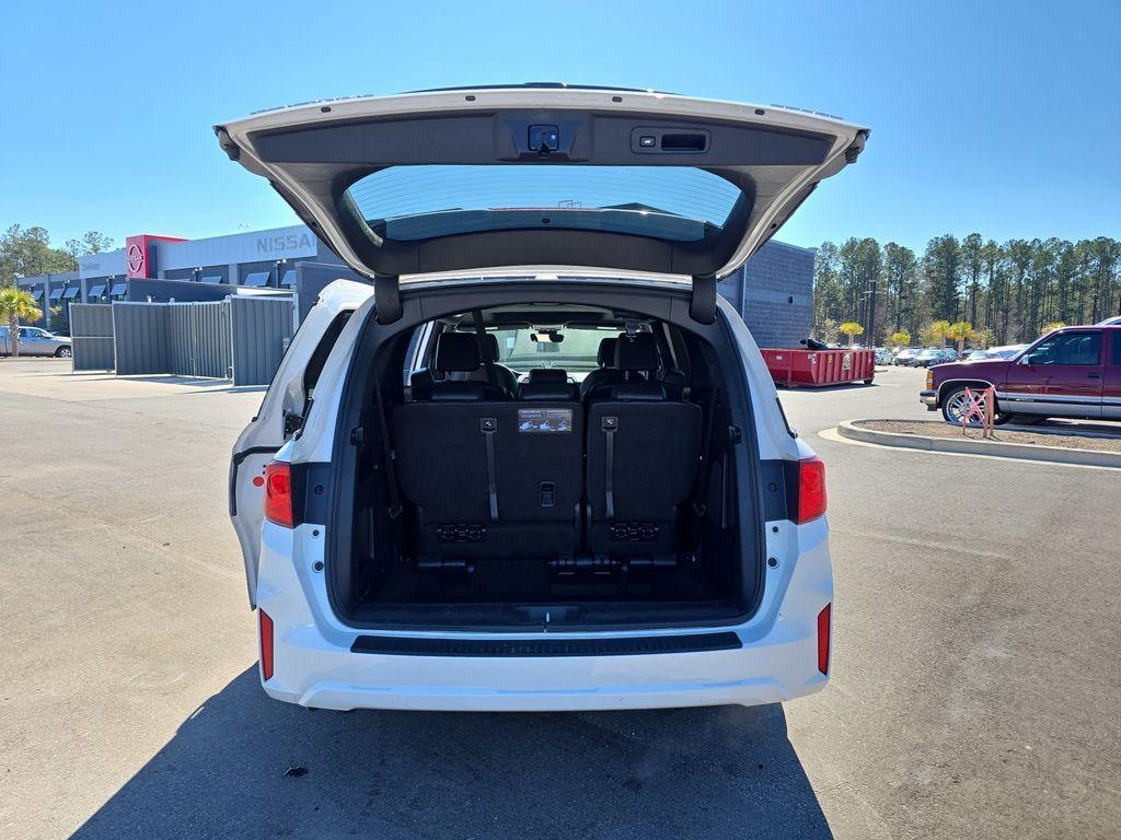 used 2025 Honda Odyssey car, priced at $37,300