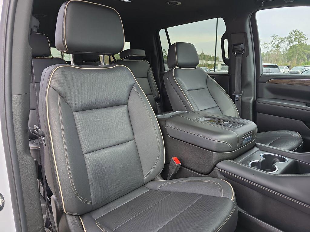 used 2023 Chevrolet Suburban car, priced at $39,600