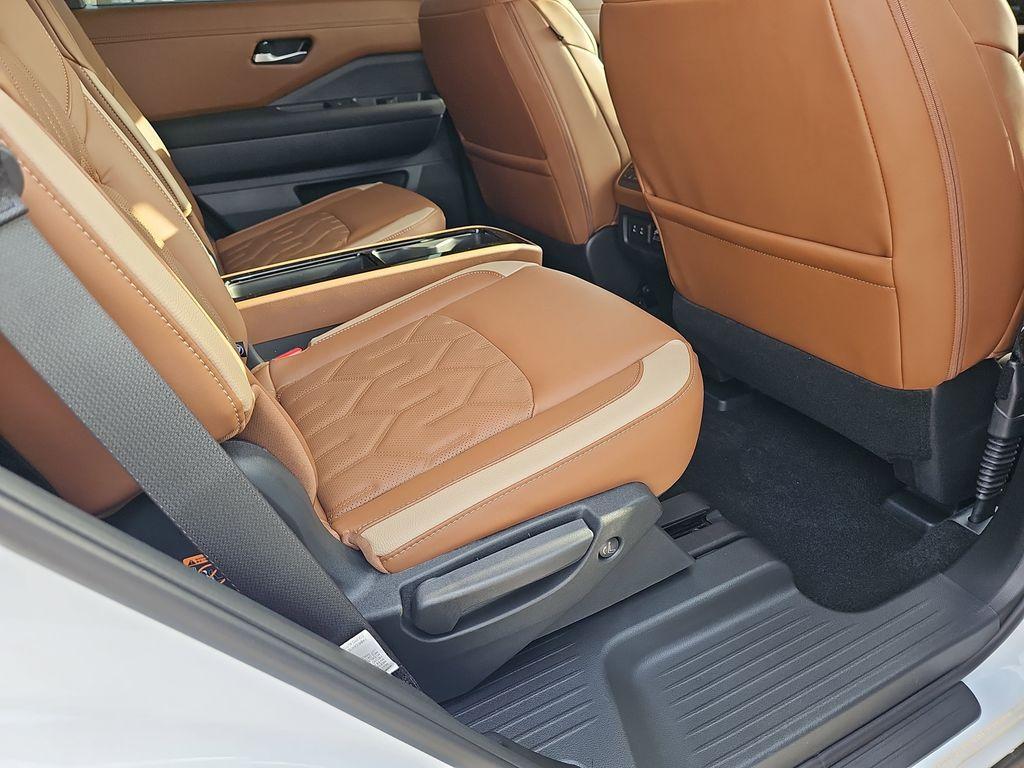 new 2026 Nissan Pathfinder car, priced at $47,770