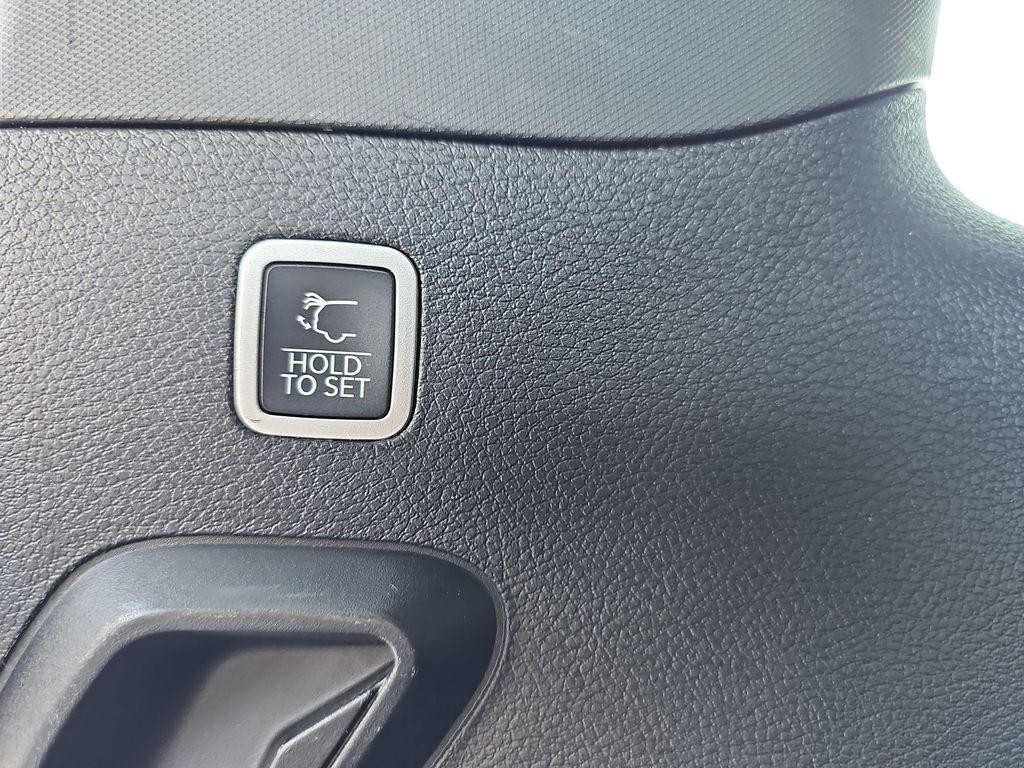 used 2022 Jeep Wagoneer car, priced at $42,300