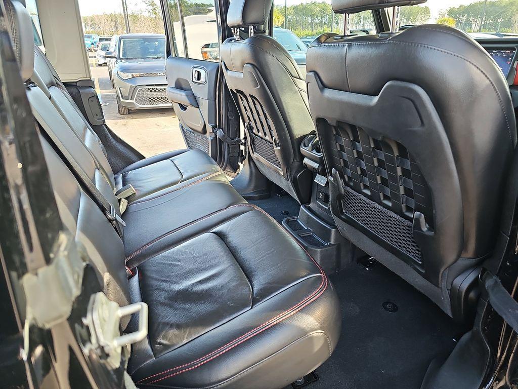 used 2022 Jeep Wrangler Unlimited car, priced at $32,100