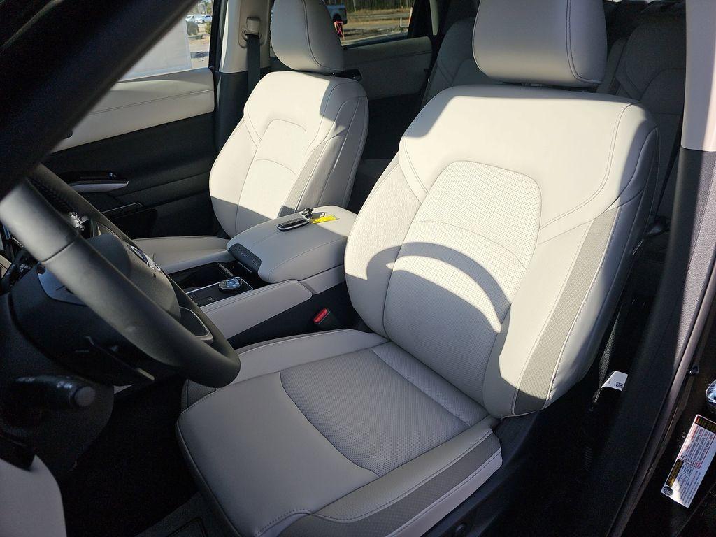 new 2026 Nissan Pathfinder car, priced at $45,816