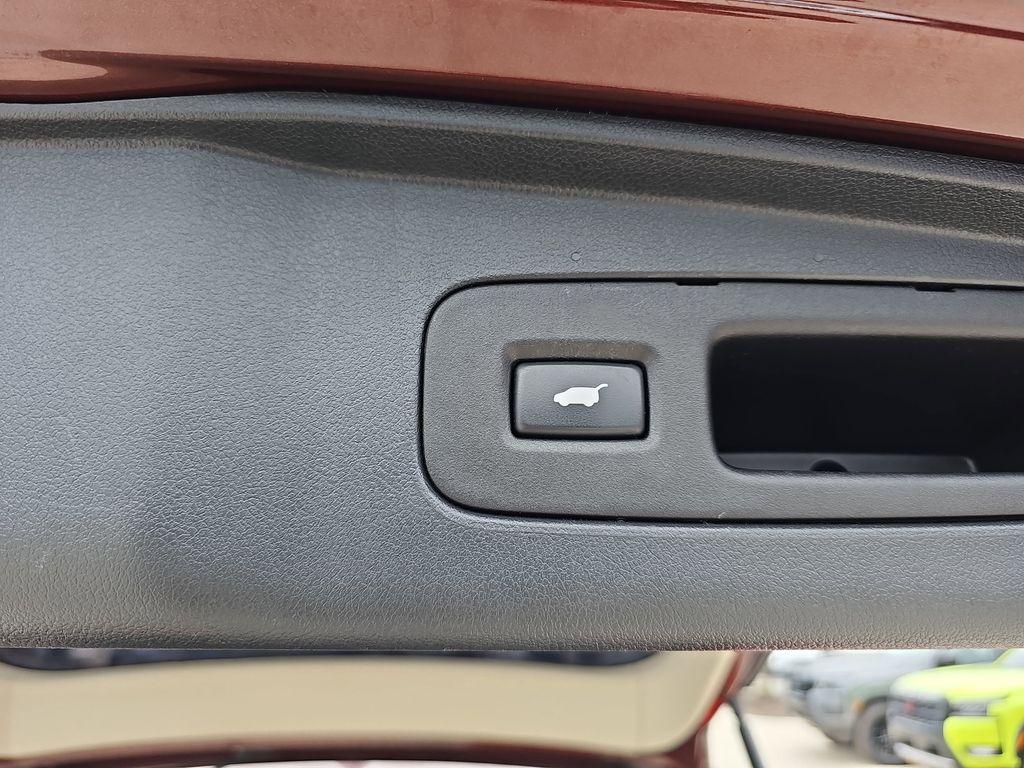 used 2015 Honda CR-V car, priced at $13,500