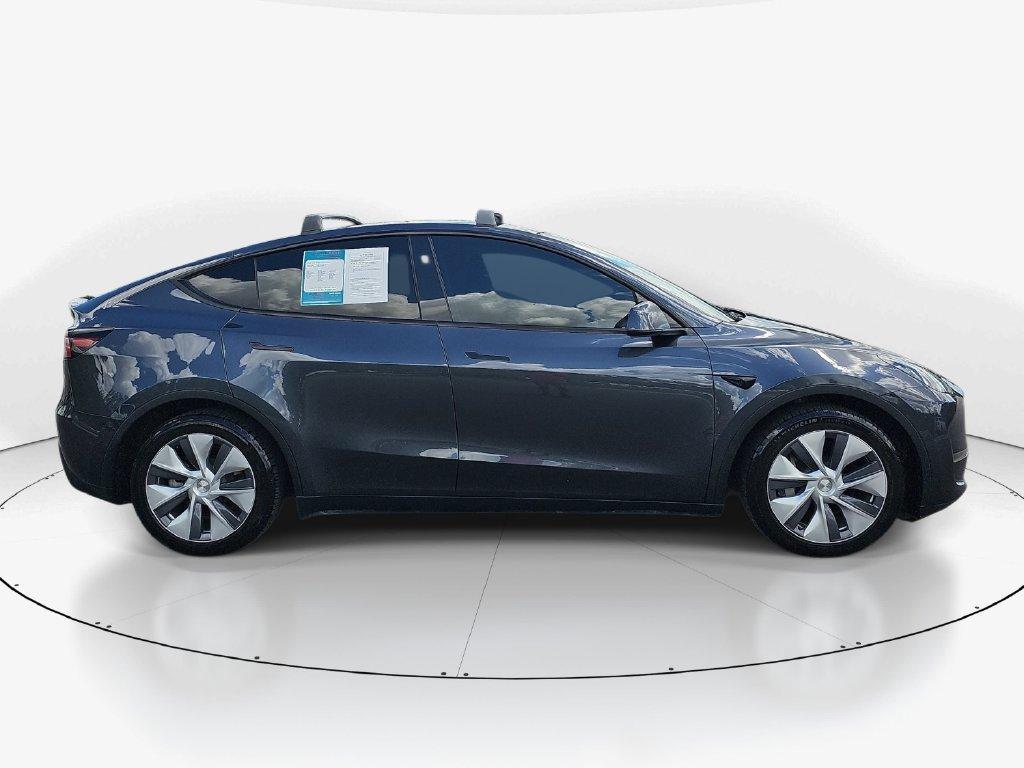 Tesla Model Y view 5