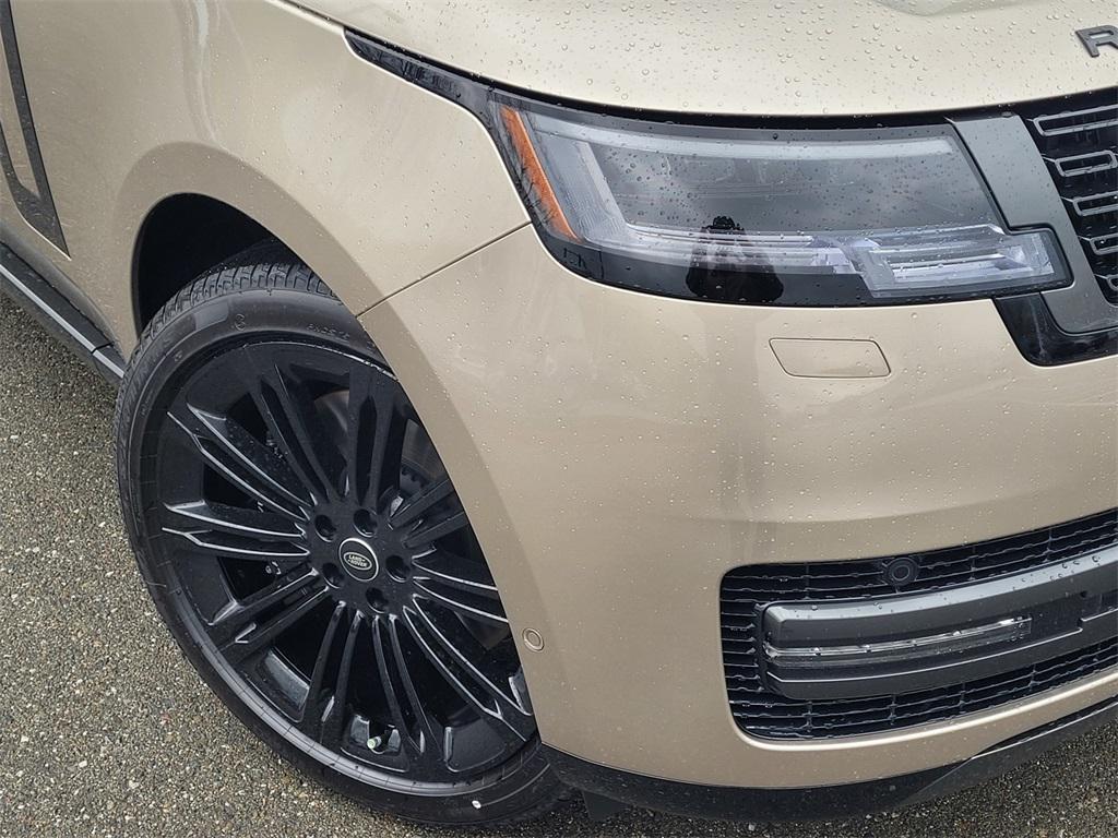 new 2025 Land Rover Range Rover car, priced at $146,680