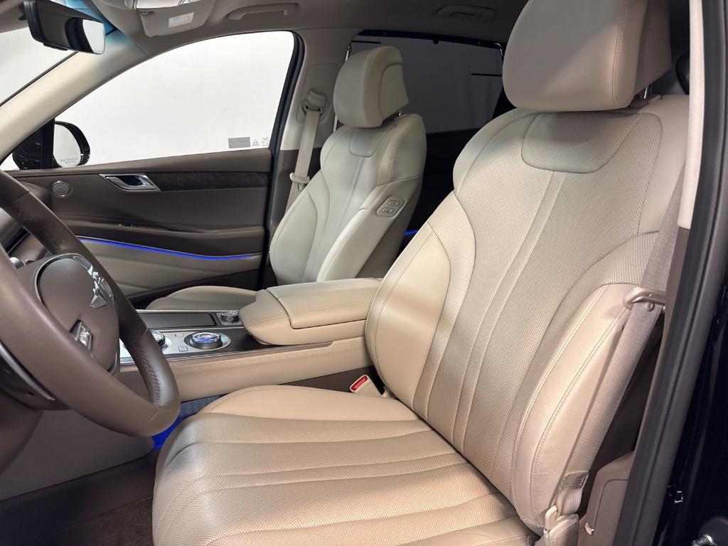 used 2024 Genesis GV80 car, priced at $47,888