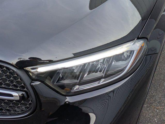 new 2026 Mercedes-Benz GLC 300 car, priced at $69,105