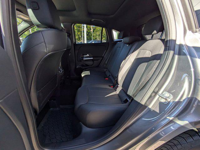 new 2025 Mercedes-Benz GLA 250 car, priced at $49,795