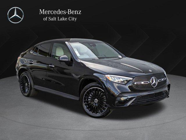 new 2025 Mercedes-Benz GLC 300 car, priced at $67,645
