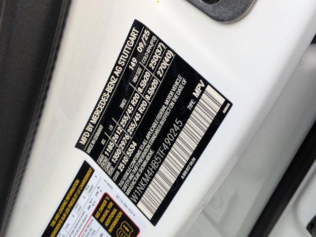 new 2026 Mercedes-Benz GLC 300 car, priced at $59,430