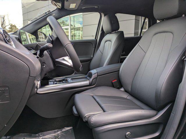 new 2025 Mercedes-Benz GLA 250 car, priced at $48,875