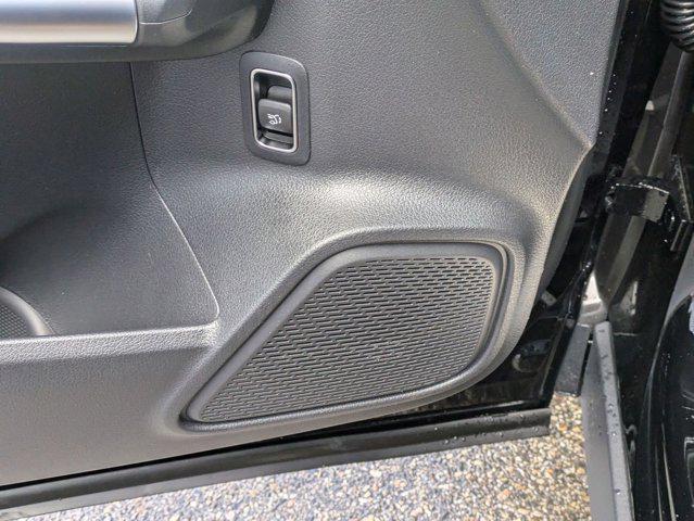 new 2025 Mercedes-Benz GLA 250 car, priced at $48,875