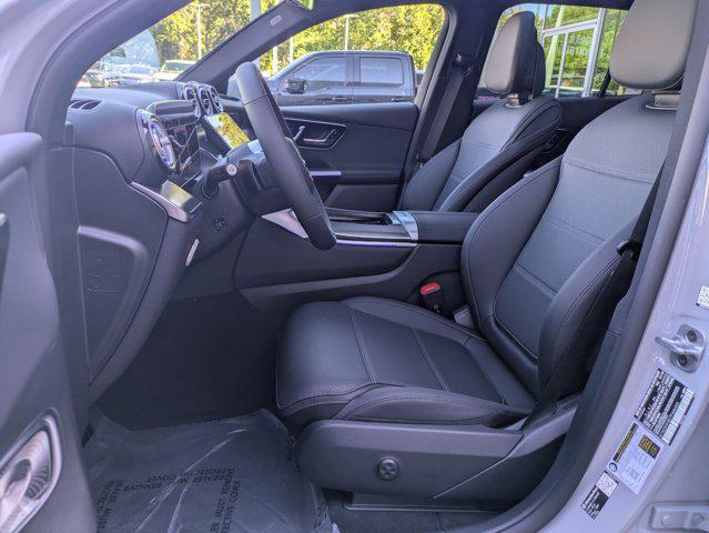 new 2026 Mercedes-Benz GLC 300 car, priced at $61,180