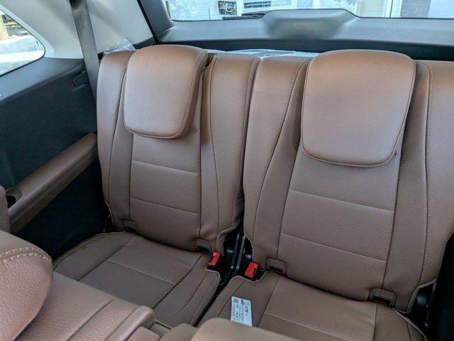 new 2026 Mercedes-Benz GLS 450 car, priced at $98,720