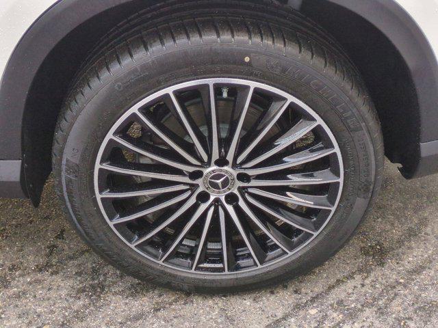 new 2026 Mercedes-Benz GLC 300 car, priced at $59,530